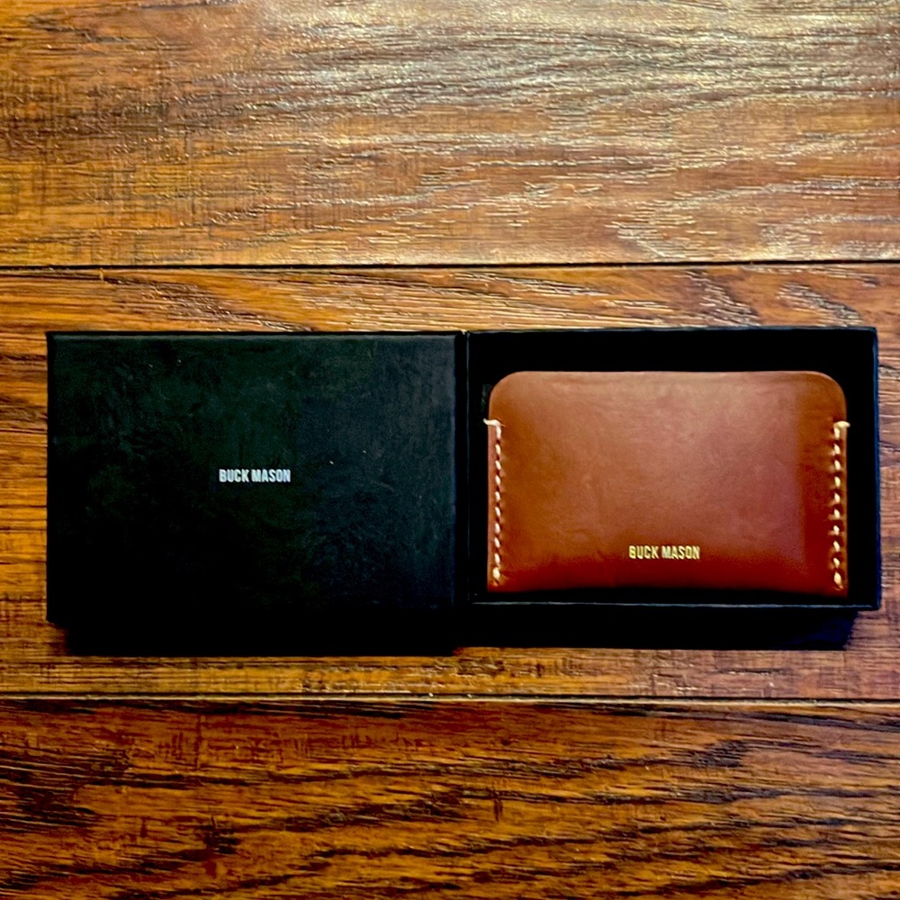 Buck Mason leather card case, BRAND NEW, WITH BOX